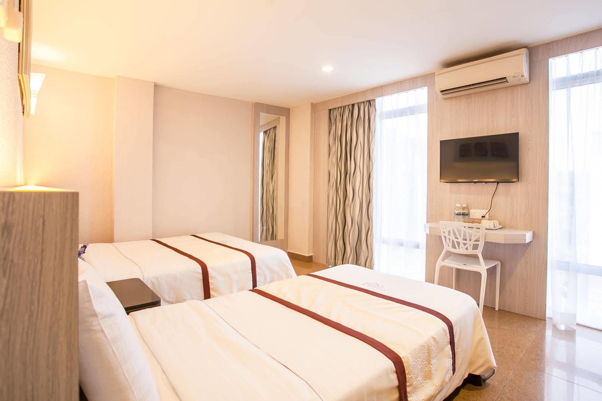 Lavender Inn Nusa Bestari ジョホールバル エクステリア 写真