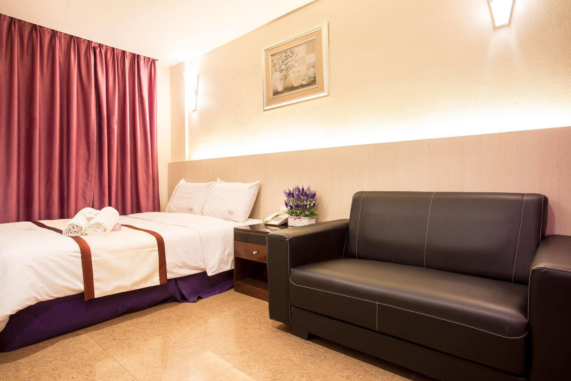Lavender Inn Nusa Bestari ジョホールバル エクステリア 写真