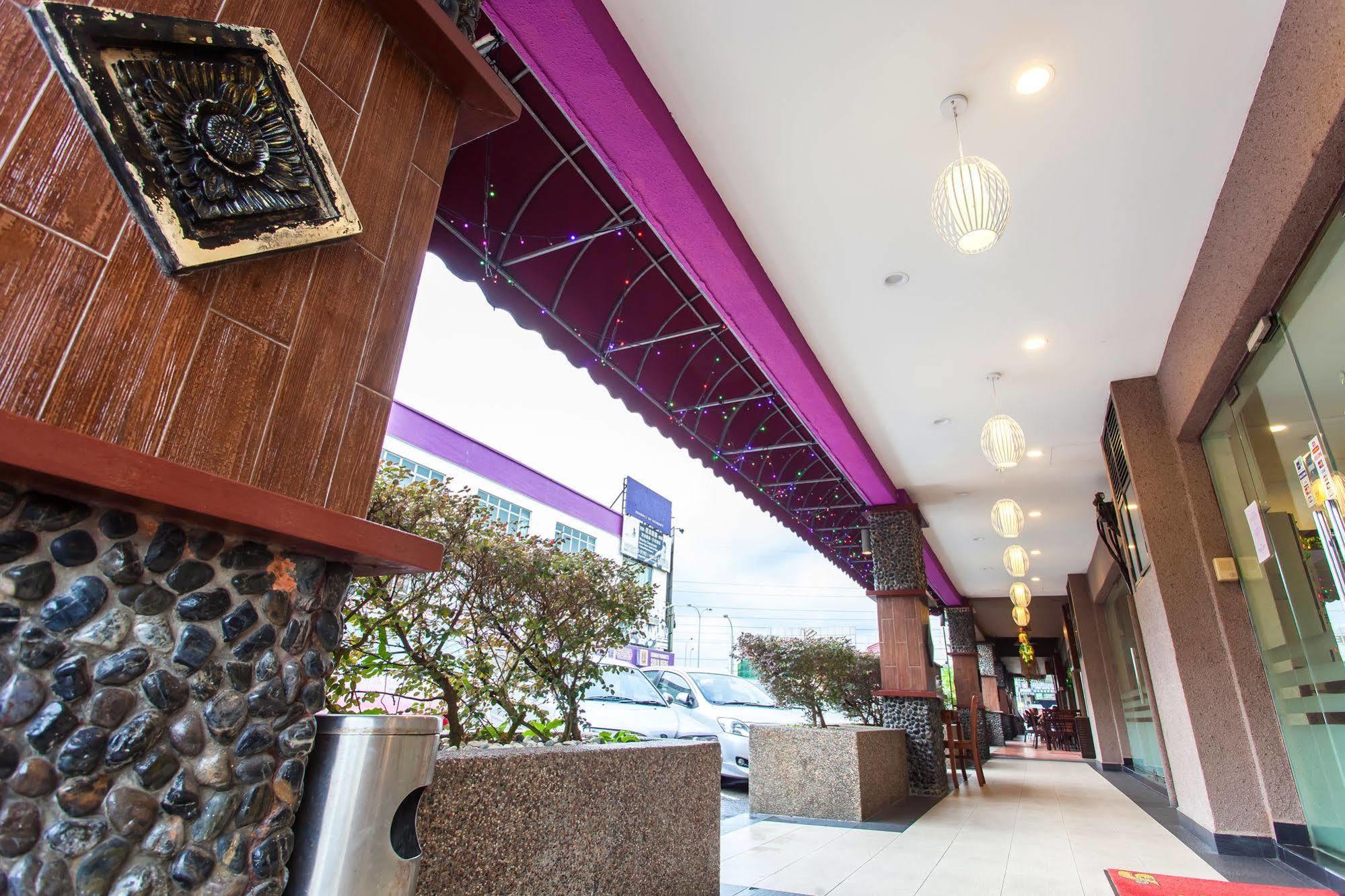 Lavender Inn Nusa Bestari ジョホールバル エクステリア 写真